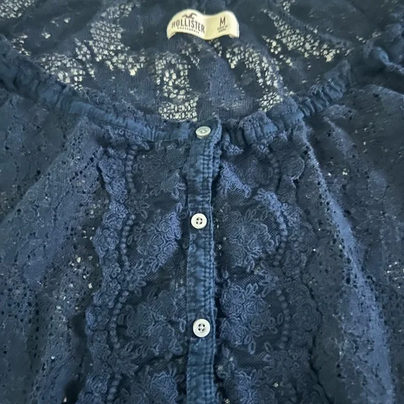 Hollister 3/4 sleeve top in navy - Picture 3 of 7